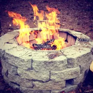 Easy DIY Inexpensive Firepit for Backyard Fun