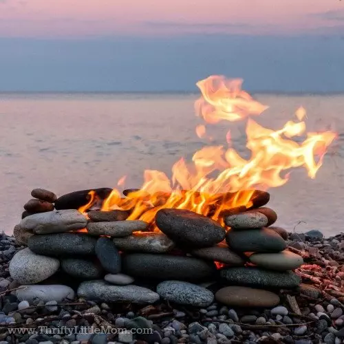 Build Your Own Backyard Fire Pit Using Free Materials